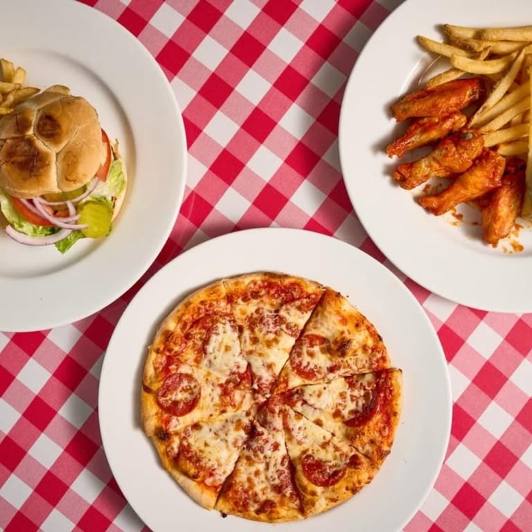 Pizza Delivery Dallas: Real vs Ordinary Pizza