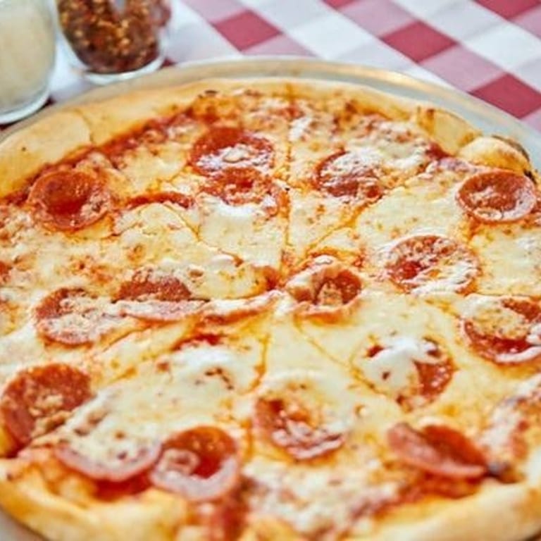 Delicious Pizza and More at [Restaurant Name]