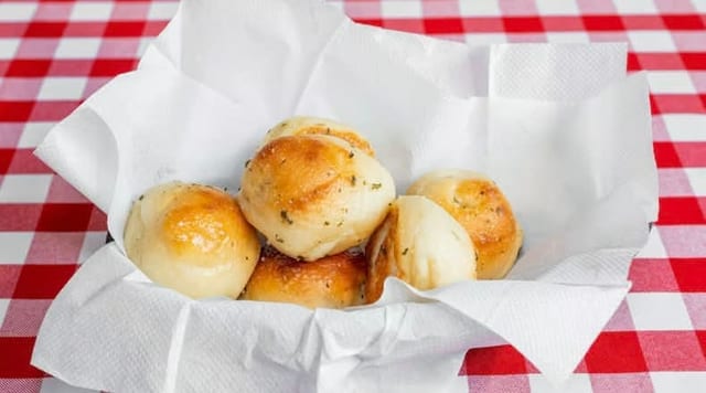 Garlic Rolls.