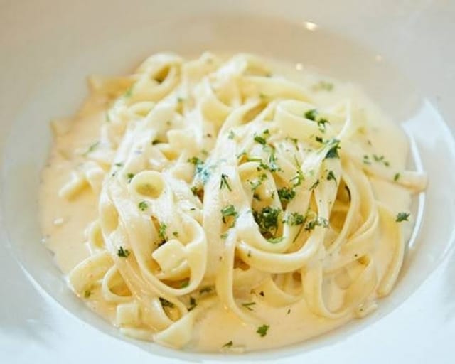 Fettuccine Alfredo.